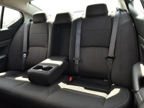 Used 2023 Nissan Altima 2.5 S FWD image 19