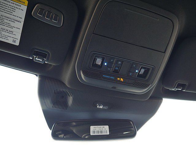 New 2026 Ford Explorer ST-Line w/ ST-Line Street Pack AWD/4WD image 25