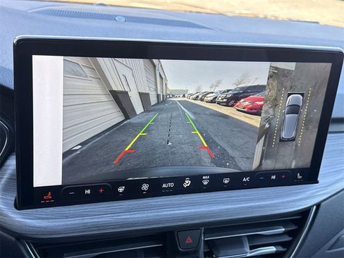 Used 2023 Ford Escape Platinum w/ Premium Technology Package image 19