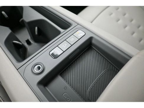 New 2026 Kia EV9 Wind image 27