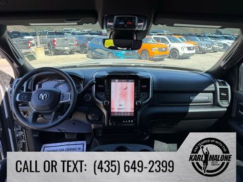 Used 2026 RAM 2500 Laramie AWD/4WD image 30