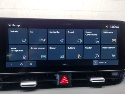 New 2026 Hyundai Ioniq 5 SEL image 32