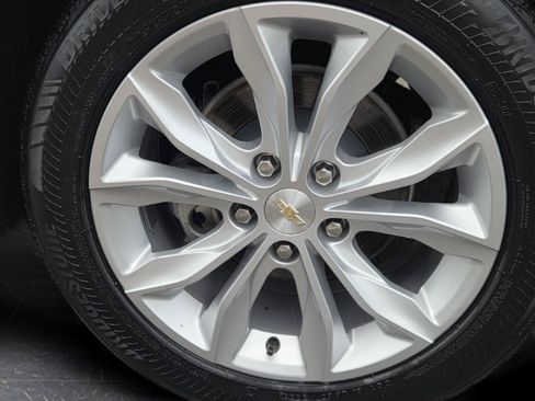 Used 2023 Chevrolet Malibu LT FWD image 27