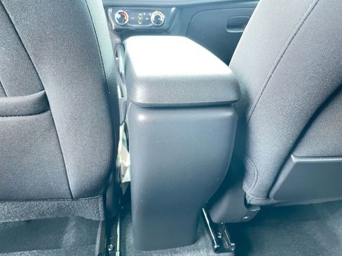 Used 2025 Chevrolet TrailBlazer LT image 24