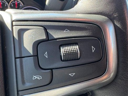 Used 2022 Chevrolet Silverado 1500 RST AWD/4WD image 17