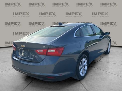Used 2025 Chevrolet Malibu LT FWD image 5