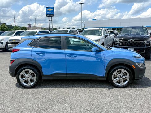 Used 2022 Hyundai Kona SEL w/ Convenience Package AWD/4WD image 8