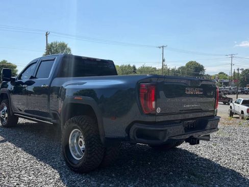Used 2022 GMC Sierra 3500 Denali AWD/4WD image 5