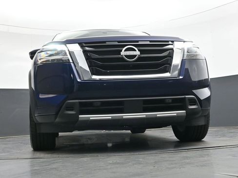 Used 2023 Nissan Pathfinder Platinum AWD/4WD image 46