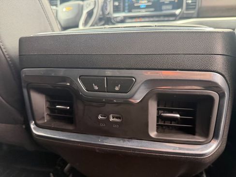 Used 2025 Chevrolet Silverado 2500 High Country w/ High Country Premium Package image 16