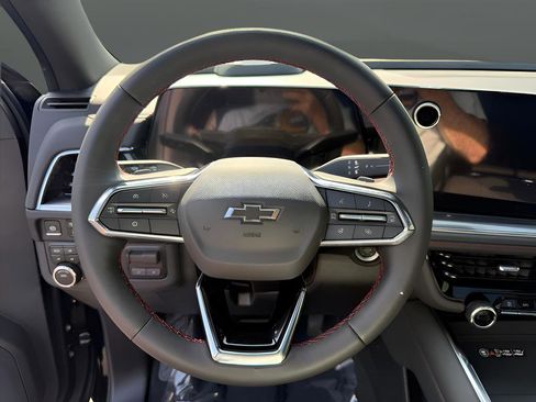 Used 2026 Chevrolet Suburban RST w/ Comfort Package image 21