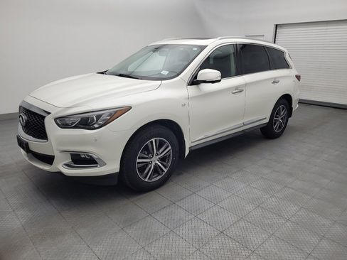 Used 2017 INFINITI QX60 Luxe w/ Premium Plus Package AWD/4WD image 2