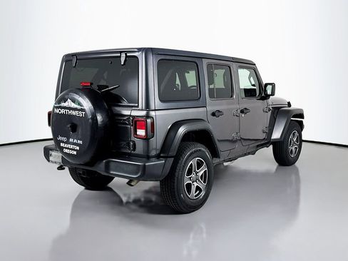 Used 2022 Jeep Wrangler Unlimited Sport AWD/4WD image 4
