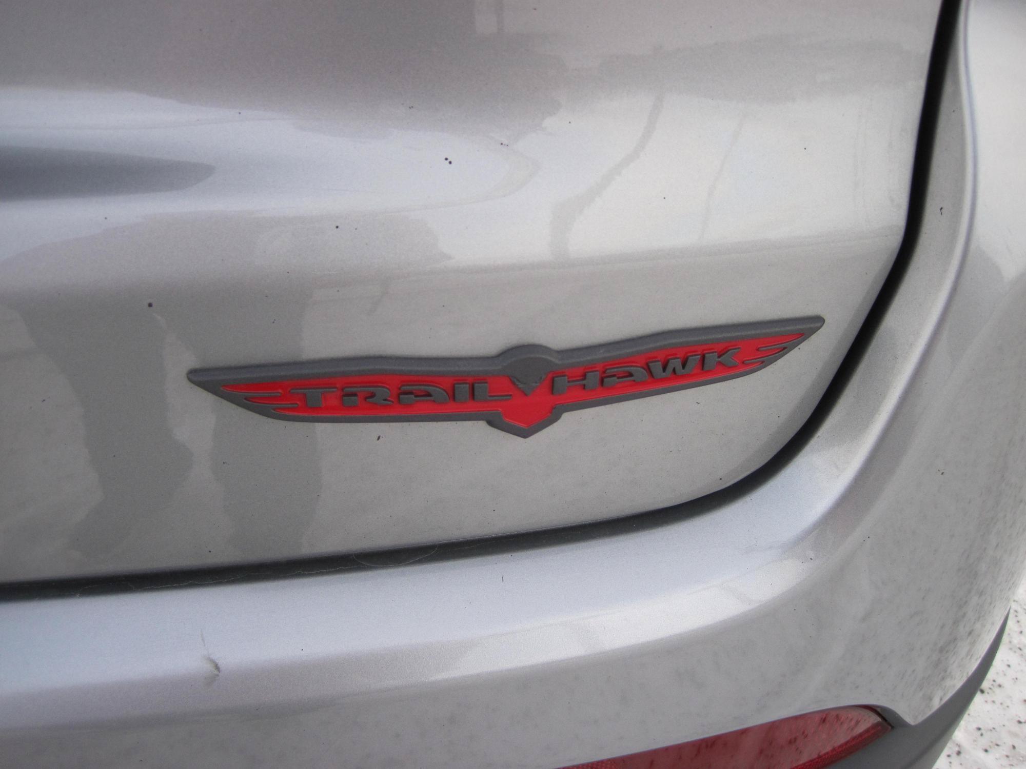 Used 2023 Jeep Compass Trailhawk AWD/4WD image 5