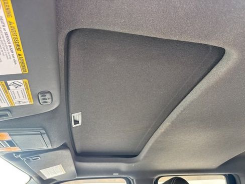 Used 2016 Ford F250 Lariat w/ Lariat Ultimate Package image 8