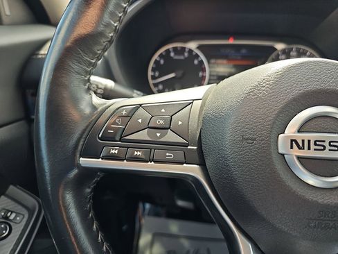 Used 2023 Nissan Sentra SV image 21