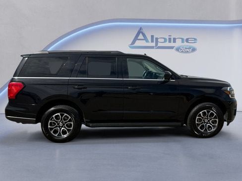 Used 2024 Ford Expedition XLT AWD/4WD image 6