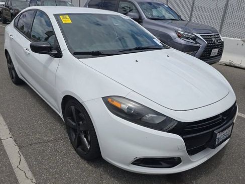 Used 2015 Dodge Dart SXT FWD image 1
