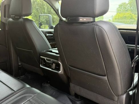 Used 2022 GMC Sierra 2500 Denali AWD/4WD image 22