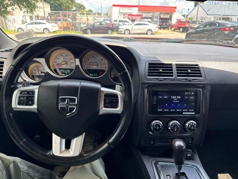 Used 2012 Dodge Challenger SXT Plus RWD image 14
