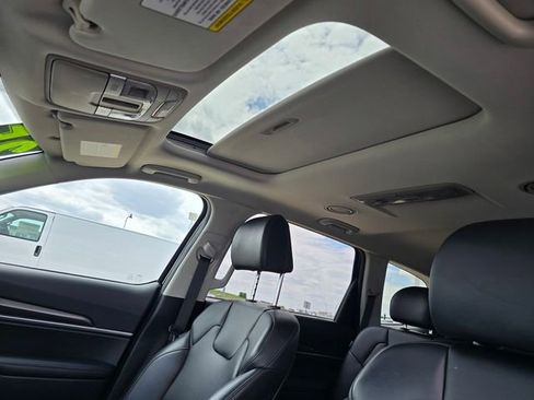 Used 2025 Kia Telluride S FWD image 39