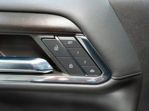 Used 2024 GMC Sierra 2500 Denali w/ Denali Reserve Package image 18