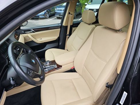 Used 2017 BMW X3 xDrive28i AWD/4WD image 10
