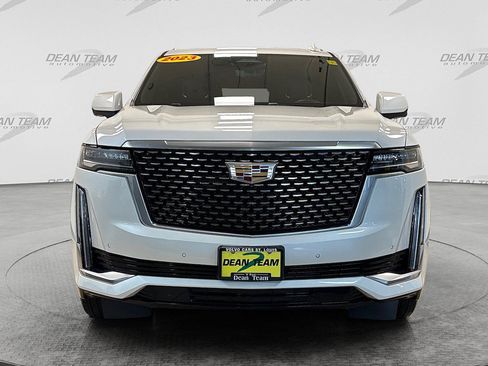 Used 2023 Cadillac Escalade Premium Luxury w/ Performance Package AWD/4WD image 7