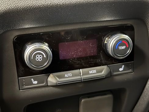 New 2026 GMC Acadia Elevation w/ Elevation Premium Package AWD/4WD image 20