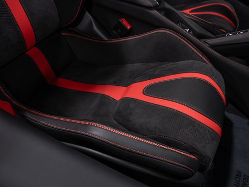 Used 2021 McLaren 720S Performance RWD image 75