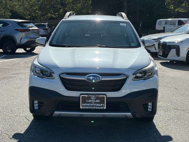 Used 2020 Subaru Outback Limited AWD/4WD image 2