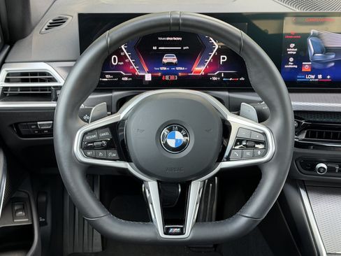 Used 2026 BMW 330i xDrive Sedan w/ M Sport Package AWD/4WD image 19