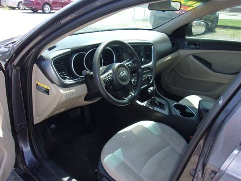 Used 2015 Kia Optima LX FWD image 10