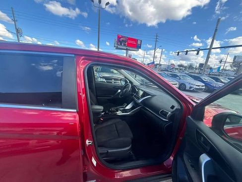 Used 2020 Mitsubishi Eclipse Cross ES FWD image 9