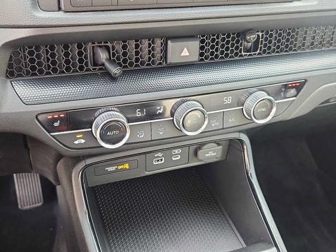Certified 2024 Honda CR-V EX image 15
