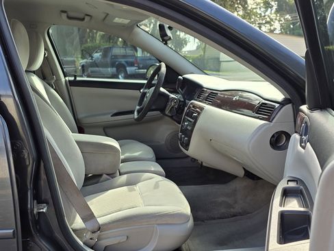Used 2011 Chevrolet Impala LS image 24