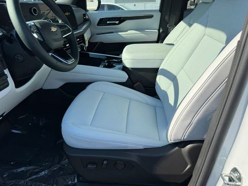 New 2026 Chevrolet Tahoe Premier AWD/4WD image 16