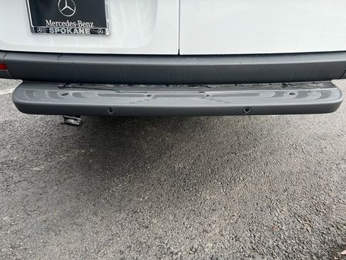 Used 2024 Mercedes-Benz Sprinter 4500 image 13