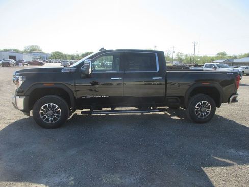 New 2026 GMC Sierra 2500 SLT w/ SLT Premium Package AWD/4WD image 9