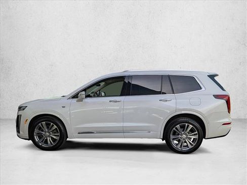 Used 2024 Cadillac XT6 Premium Luxury w/ Technology Package AWD/4WD image 9