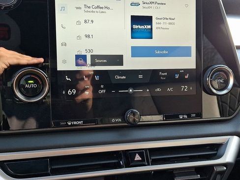 Used 2023 Lexus RX 350 Premium w/ Accessory Package image 17