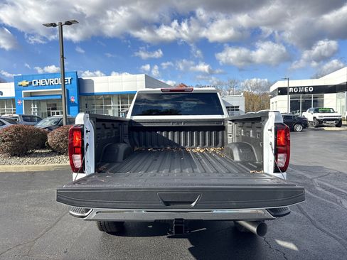 New 2026 GMC Sierra 2500 Pro image 28