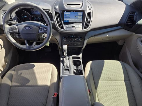 Used 2017 Ford Escape SE w/ Equipment Group 201A image 25