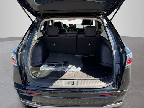 New 2026 Honda HR-V EX-L image 8