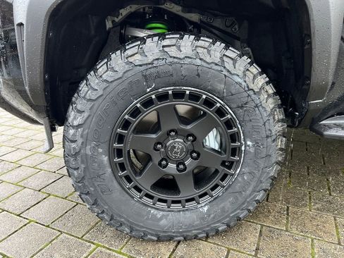 New 2026 Toyota 4Runner TRD Off-Road Premium image 11