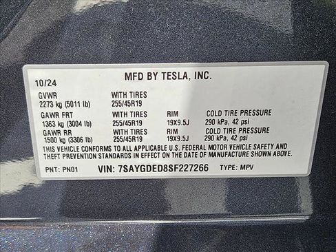 Used 2025 Tesla Model Y Long Range RWD image 30