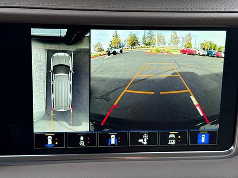 Used 2024 GMC Yukon Denali w/ Max Trailering Package AWD/4WD image 21