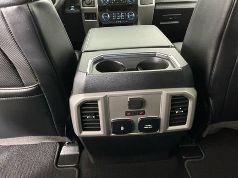Used 2019 Ford F350 Lariat AWD/4WD image 27