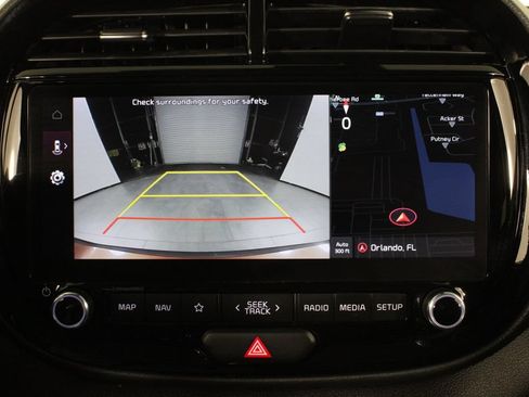 Used 2023 Kia Soul S FWD image 28