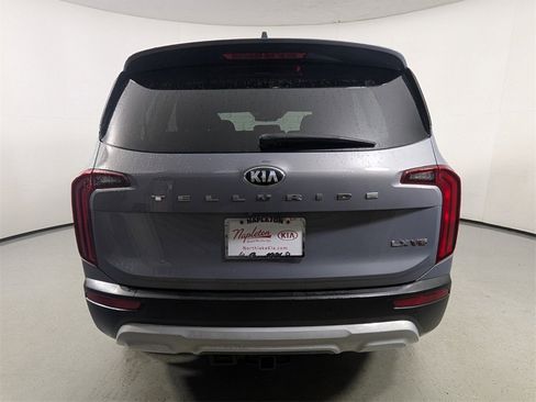 Used 2020 Kia Telluride LX image 6